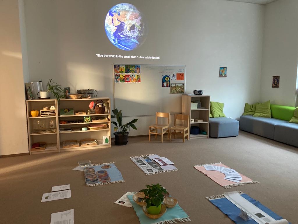 Návštěva Montessori školy