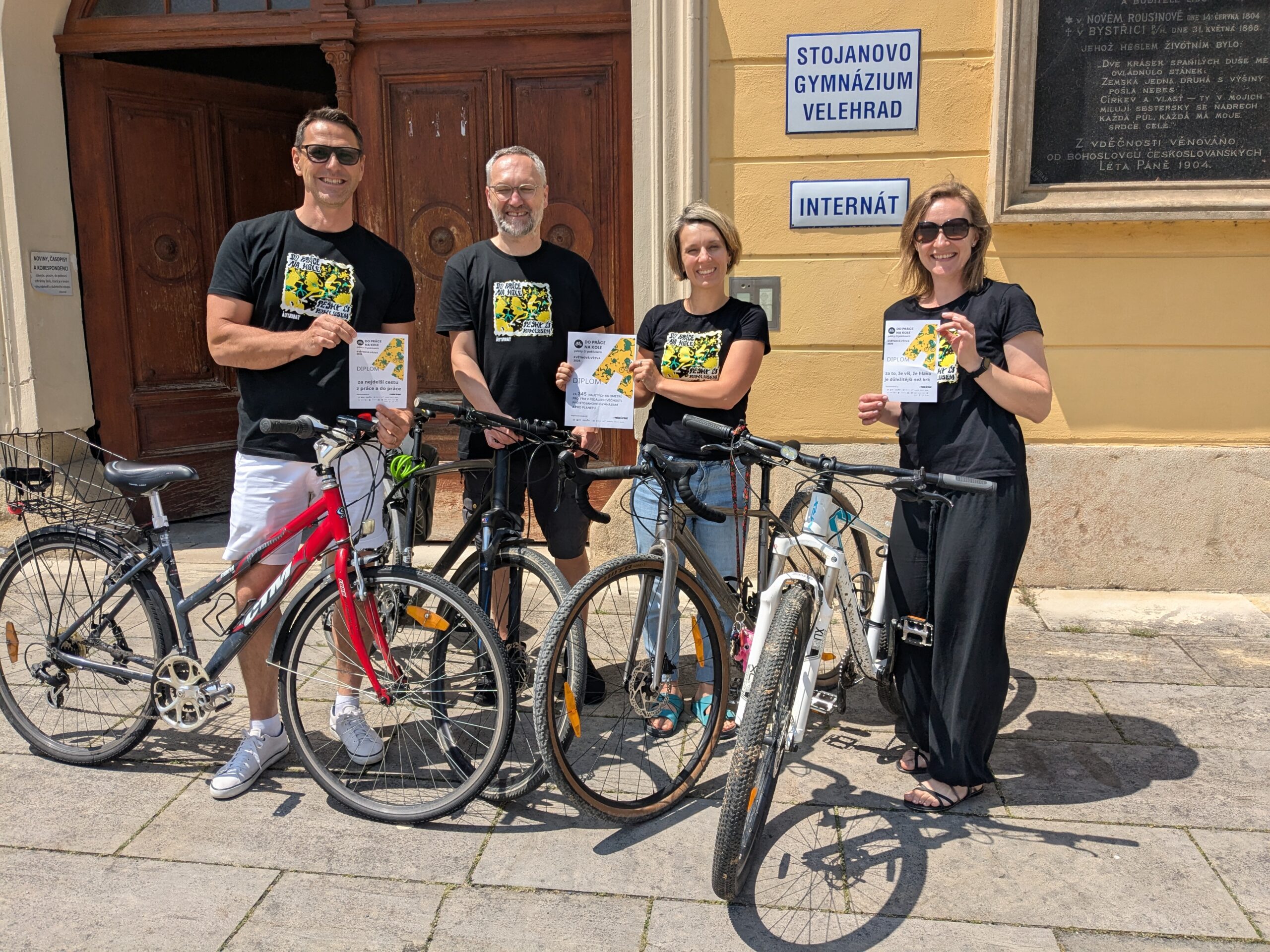 Do práce na SGV na kole